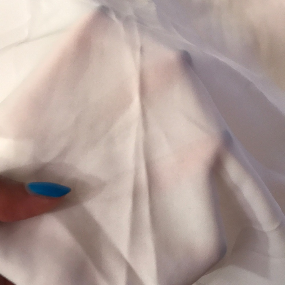 COPY - Sheer ivory high low tunic - Picture 6 of 6